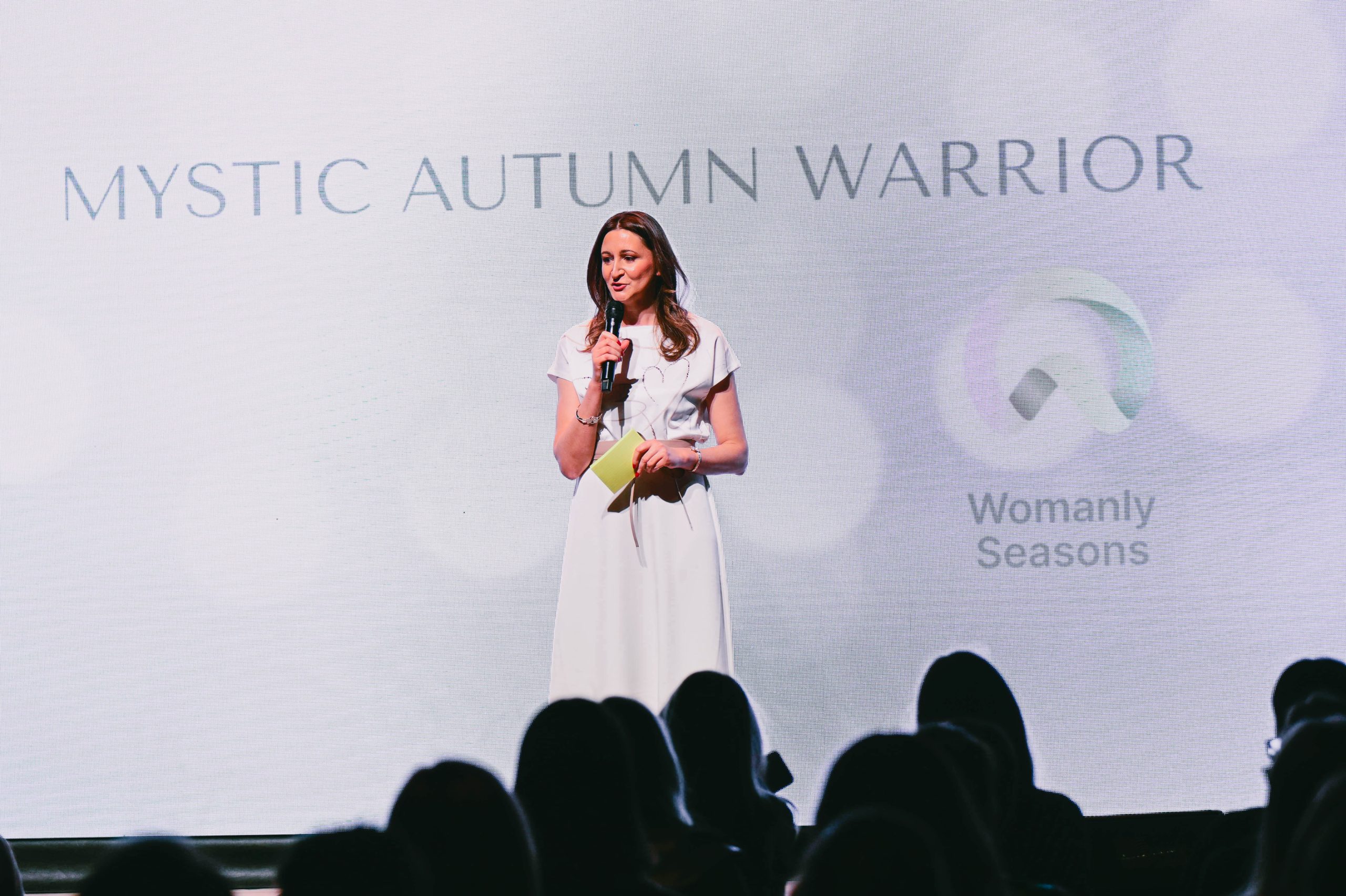 Karolina Valoria - Womanly Sessons